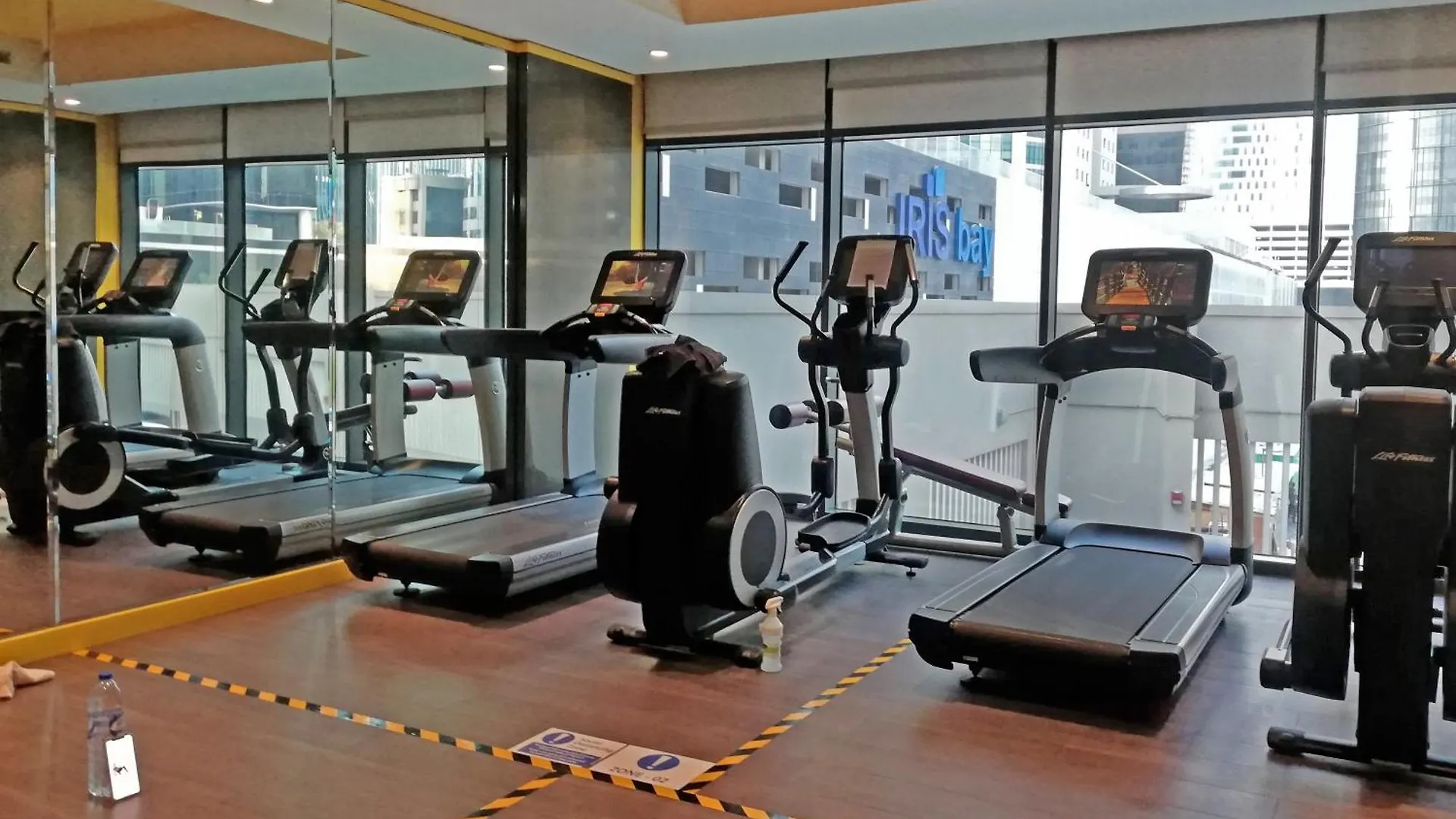 Bnbmehomes - Merano Tower Dubai 0*,  United Arab Emirates