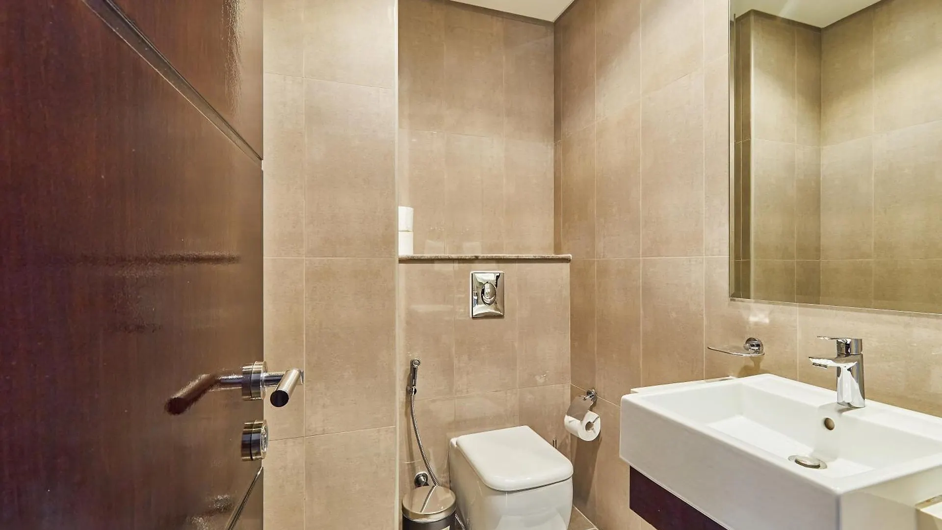 Bnbmehomes - Merano Tower Dubai